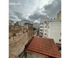 EDIFICIO EN VENTA EN LA CALLE MENACHO BADAJOZ. Rebajado en 104.000 €. Nuevo precio 595.000 €