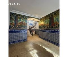 EDIFICIO EN VENTA EN LA CALLE MENACHO BADAJOZ. Rebajado en 104.000 €. Nuevo precio 595.000 €
