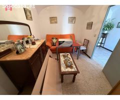 SE VENDE CASA EN TORREMAYOR (BADAJOZ)