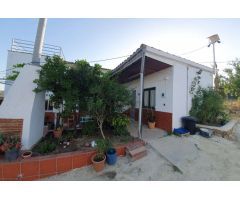 Finca en Venta en Estación de Cártama, Málaga
