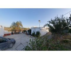 Finca en Venta en Estación de Cártama, Málaga