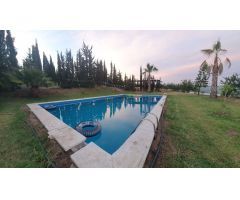 Finca en Venta en Estación de Cártama, Málaga