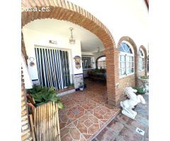 Finca con casa e instalaciones para caballos en Alhaurin de la Torre.