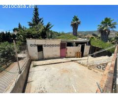 Finca con casa e instalaciones para caballos en Alhaurin de la Torre.