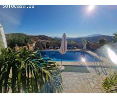 Chalet en Venta en Guaro, Málaga