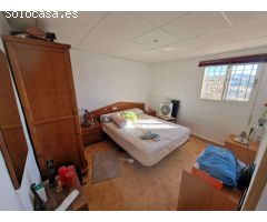Chalet en Venta en Guaro, Málaga