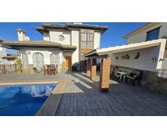 Chalet en Venta en Alhaurín de la Torre, Málaga