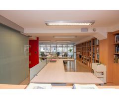 Excelente oficina al lado de Juan Flórez, con posible cambio de uso a vivienda