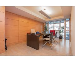 Oficina en trámite de cambio de uso a vivienda, en Juan Flórez