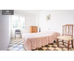 CASA Y LOCAL COMERCIAL EN GRAN TERRENO DE 420 M2