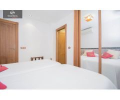 IDEAL INVERSIÓN! Casa dividida en 4 apartamentos en activo