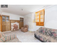 CASA PARA REFORMAR EN CAMPOTEJAR