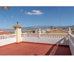 MAGNIFICA CASA EN LAS GABIAS