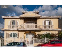 Vivienda Unifamiliar aislada de estilo señorial en Otura.