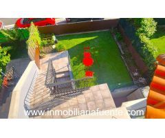 ADOSADO CON TERRAZA Y JARDIN EN ARTZINIEGA
