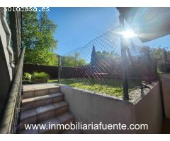 ADOSADO CON TERRAZA Y JARDIN EN ARTZINIEGA