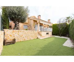 CHALET INDEPENDIENTE EN URB. ALTORREAL – LUZ, ESPACIO Y CONFORT