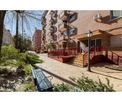 Piso en Venta en Avenida Monte Carmelo, Murcia