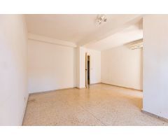 Piso en Venta en Avenida Monte Carmelo, Murcia