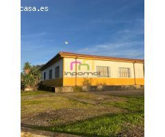 MAGNIFICA CASA CON TERRENO EN EL MANANTÍO!!!