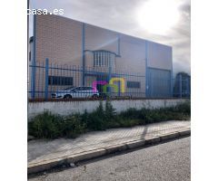 MAGNÍFICA NAVE INDUSTRIAL EN ALQUILER EN POLÍGONO EL NEVERO!!