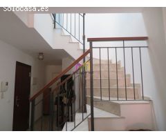 DÚPLEX ESPACIOSO Y LUMINOSO EN EL CORAZÓN DEL CASCO ANTIGUO DE BADAJOZ ??????