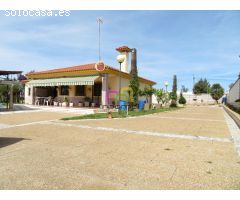 ¡¡FANTÁSTICO CHALET CON PISCINA EN VENTA!!