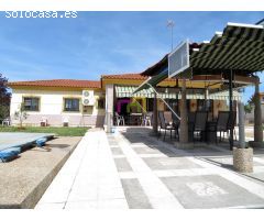 ¡¡FANTÁSTICO CHALET CON PISCINA EN VENTA!!