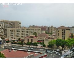 Estudio en Alquiler en Torremolinos, Málaga