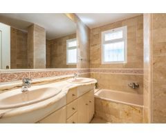 Apartamento en Las Brisas, Marbella