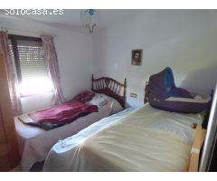 Villa en venta en Las Lagunas, Mijas + 6 naves colindantes