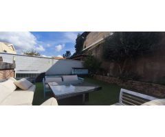Adosado con piscina en cascada en Malaga