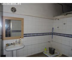 LOCAL 160M CON ENTRADA DE 2 CALLES ZONA ERMITA - AYUNTAMIENTO