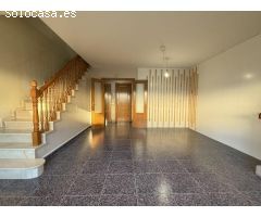Chalet en Venta en Viladecaballs, Barcelona