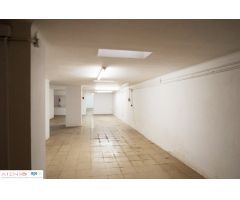 LOCAL COMERCIAL EN BADALONA