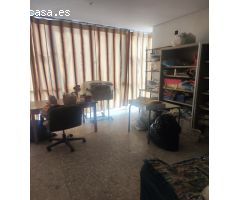 Casa de Pueblo en Venta en Gelves, Sevilla