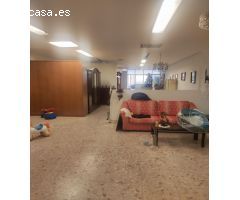 Casa de Pueblo en Venta en Gelves, Sevilla
