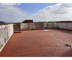 Nave en Venta en Gelves, Sevilla