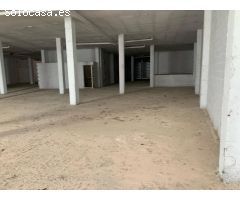 Local comercial en Alquiler en Llíria, Valencia