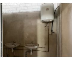 Local comercial en Alquiler en Llíria, Valencia