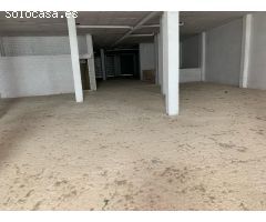 Local comercial en Alquiler en Llíria, Valencia