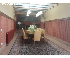 Villa de Lujo en Venta en Chiva de Morella, Valencia
