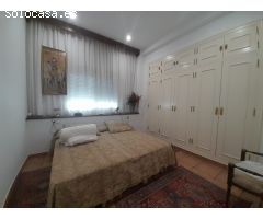 Villa de Lujo en Venta en Chiva de Morella, Valencia