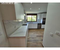 Chalet en Alquiler en LEliana, Valencia