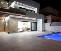 6 VILLAS DE LUJO EN CAMPO DE GOLF VILLAMARTIN