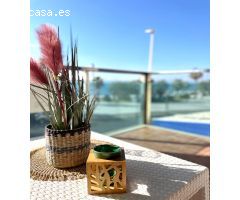 Apartamento de Lujo con vistas al mar, piscina y garaje