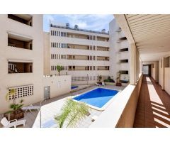 Apartamento de Lujo con vistas al mar, piscina y garaje