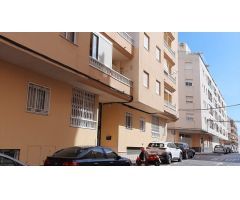 Apartamento en el centro de Torrevieja, planta baja con piscina comunitaria - Precio 112000