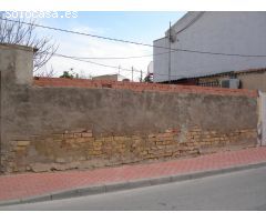 TERRENO CON EDIFICACIÓN EN ZENETA (no consolidado)