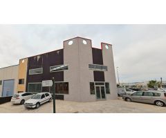 NAVE INDUSTRIAL EN VENTA EN FORTUNA